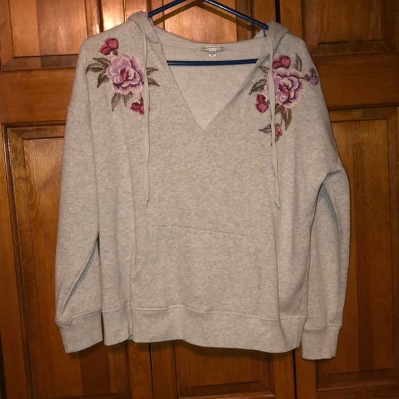 Grey v-neck pullover - Picture 1 of 3